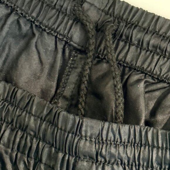 Spaulding Lightweight Water-Repellent Men's Joggers - Picture 10 of 12